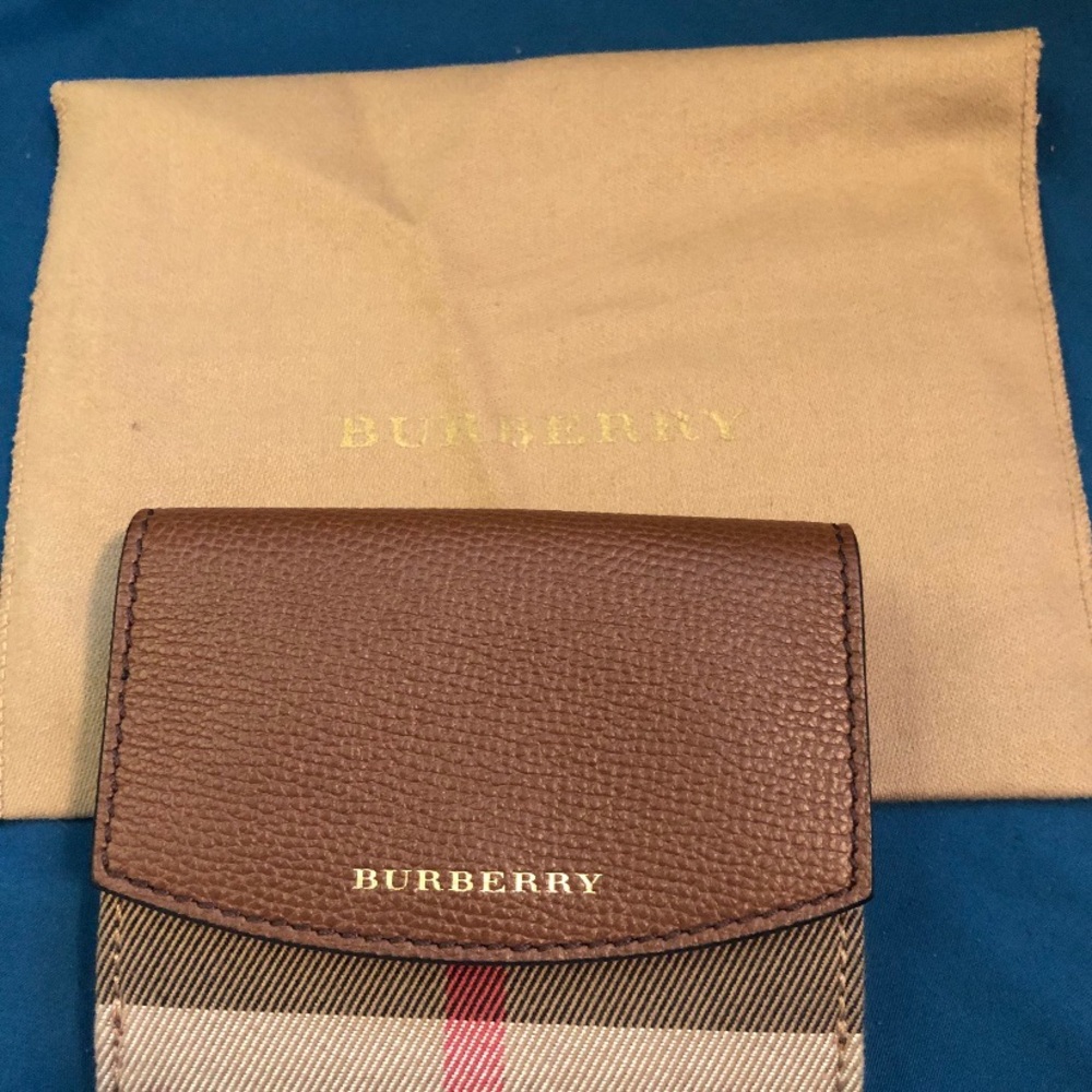 Burberry wallet - Picture 2 of 4
